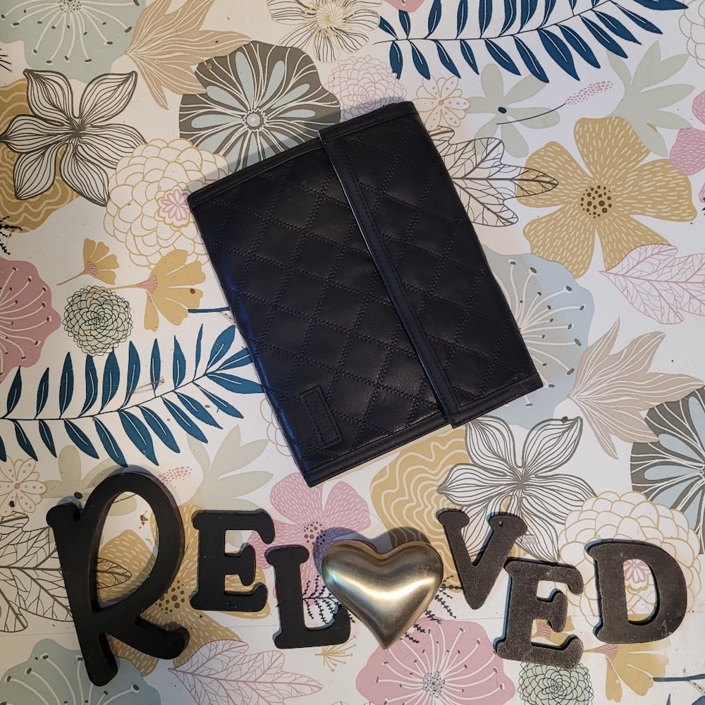 Makeup bag